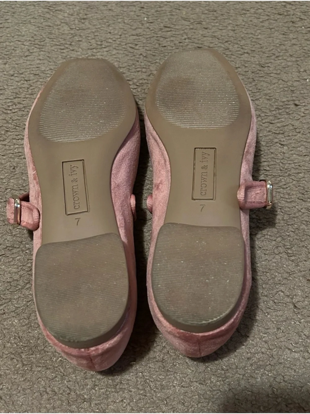 Crown & Ivy Bellevue Mary Jane Flats